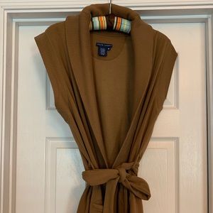 Sleeveless sweatshirt cardigan